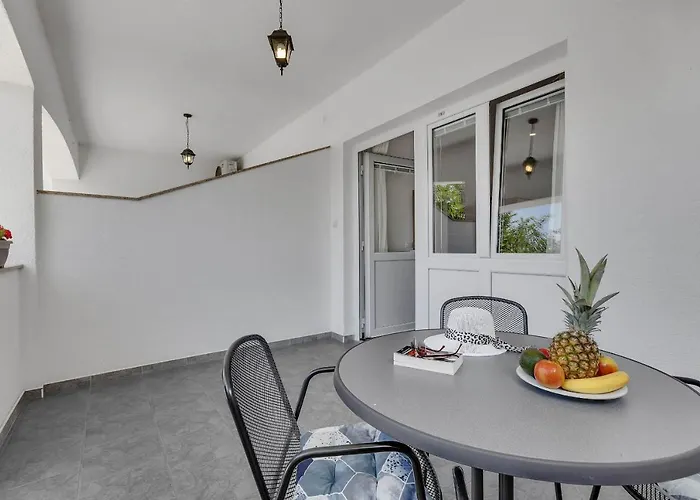 Sea Breeze Apartament Tučepi
